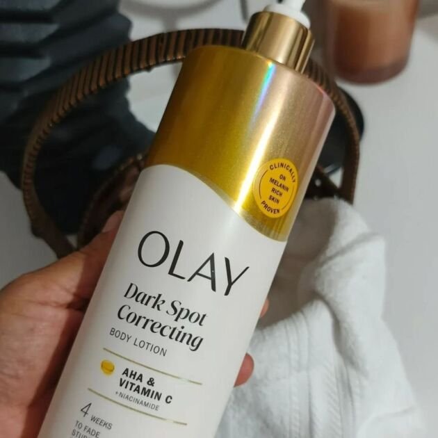 OLAY Dark Spot Correcting Body Lotion