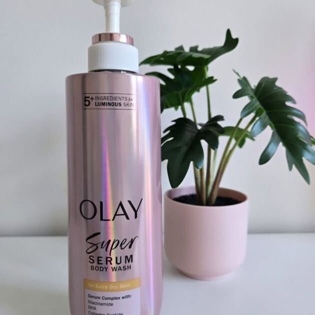 OLAY Super Serum Body Wash for Extra Dry Skin