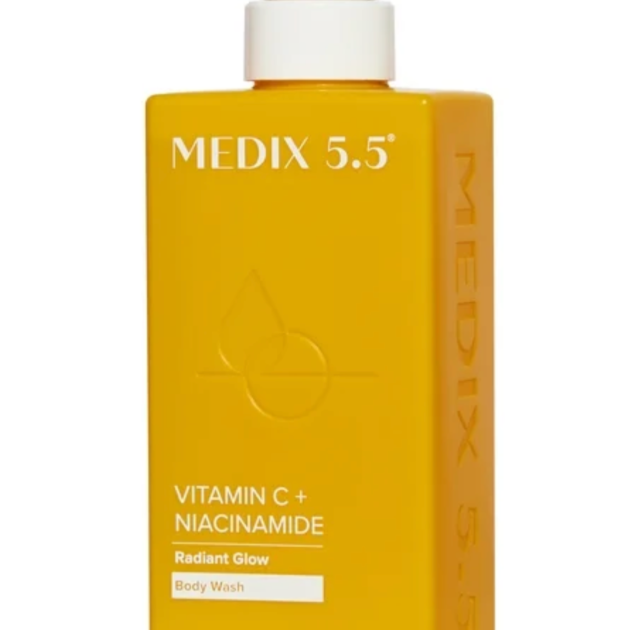 MEDIX 5.5  Vitamin C + Niacinamide Radiant Glow Body Wash