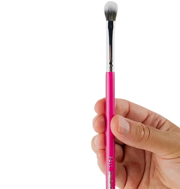 PEACHES & CREAM  PC11 Flat Blender Brush