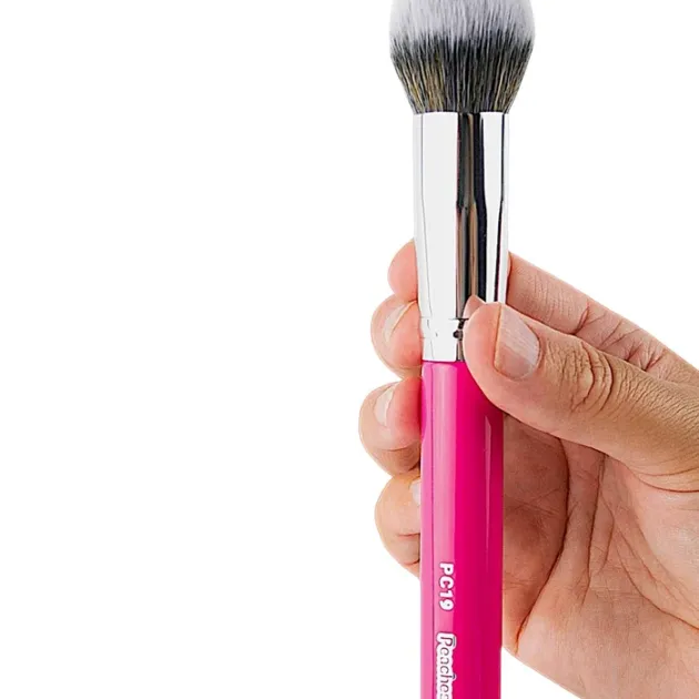 PEACHES & CREAM  PC19 Buffer Brush