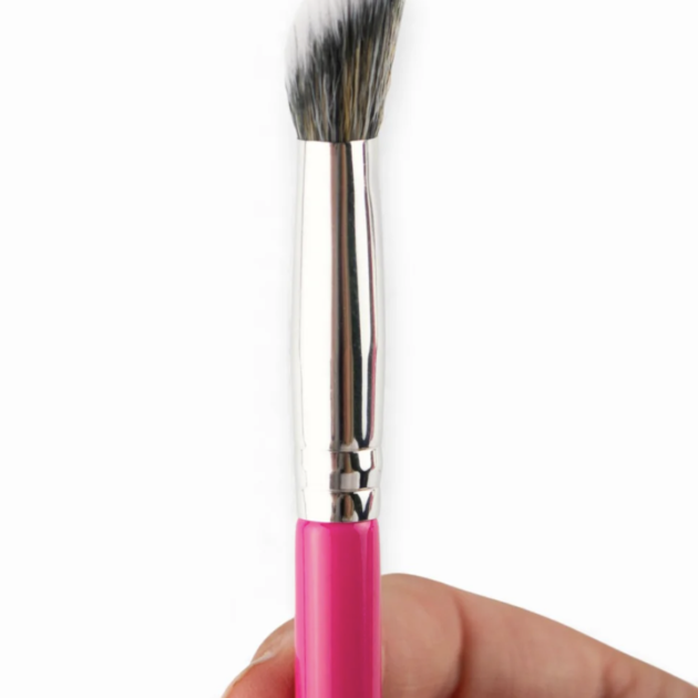 PEACHES & CREAM  PC07 Mini Angled Concealer Brush