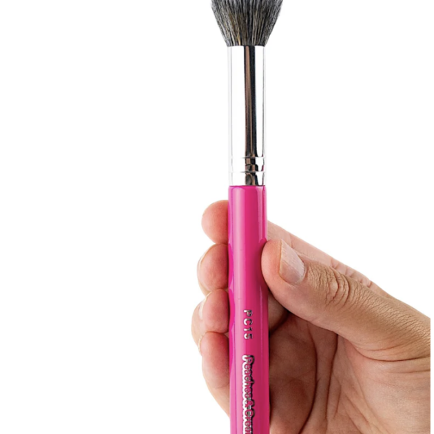 PEACHES & CREAM  PC15 Cheek Definer Brush